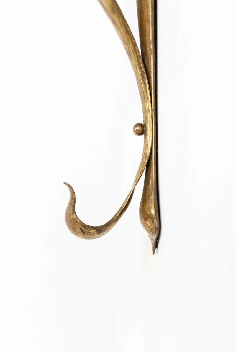 Pamono Arts & Crafts Planished Brass Wall Lamps, 1890s, Set of 2> Wall Lights & Sconces