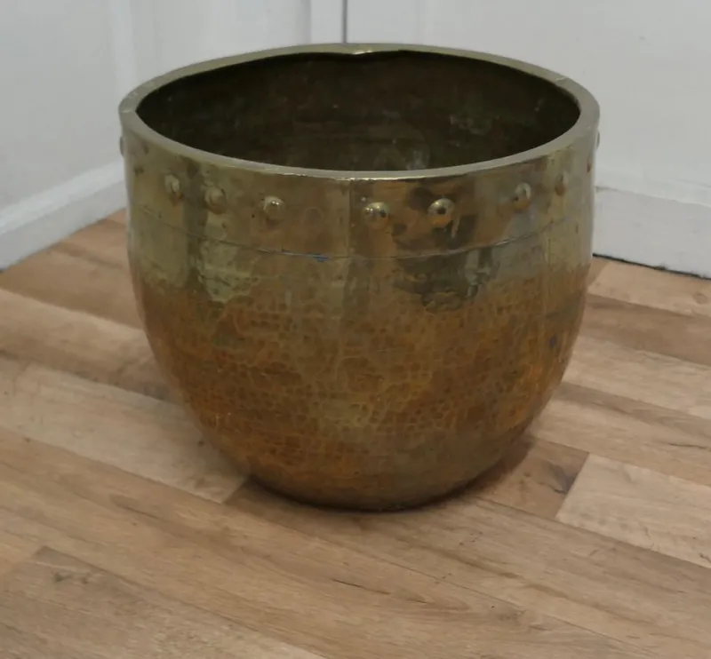 Pamono Arts and Crafts Brass Riveted Jardiniere, 1880s> Planters And Jardiniere