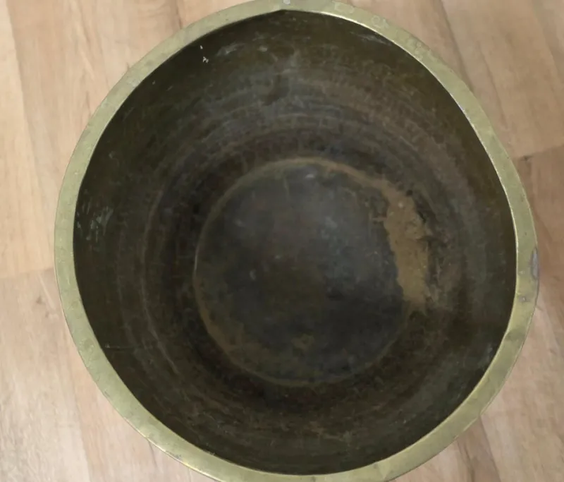 Pamono Arts and Crafts Brass Riveted Jardiniere, 1880s> Planters And Jardiniere
