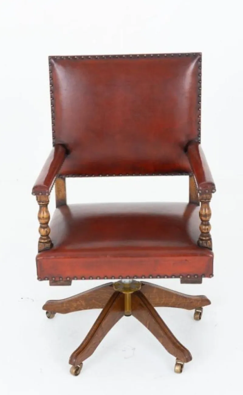 Pamono Arts and Crafts Swivel Desk Chair in Oak, 1920s> Office Chairs