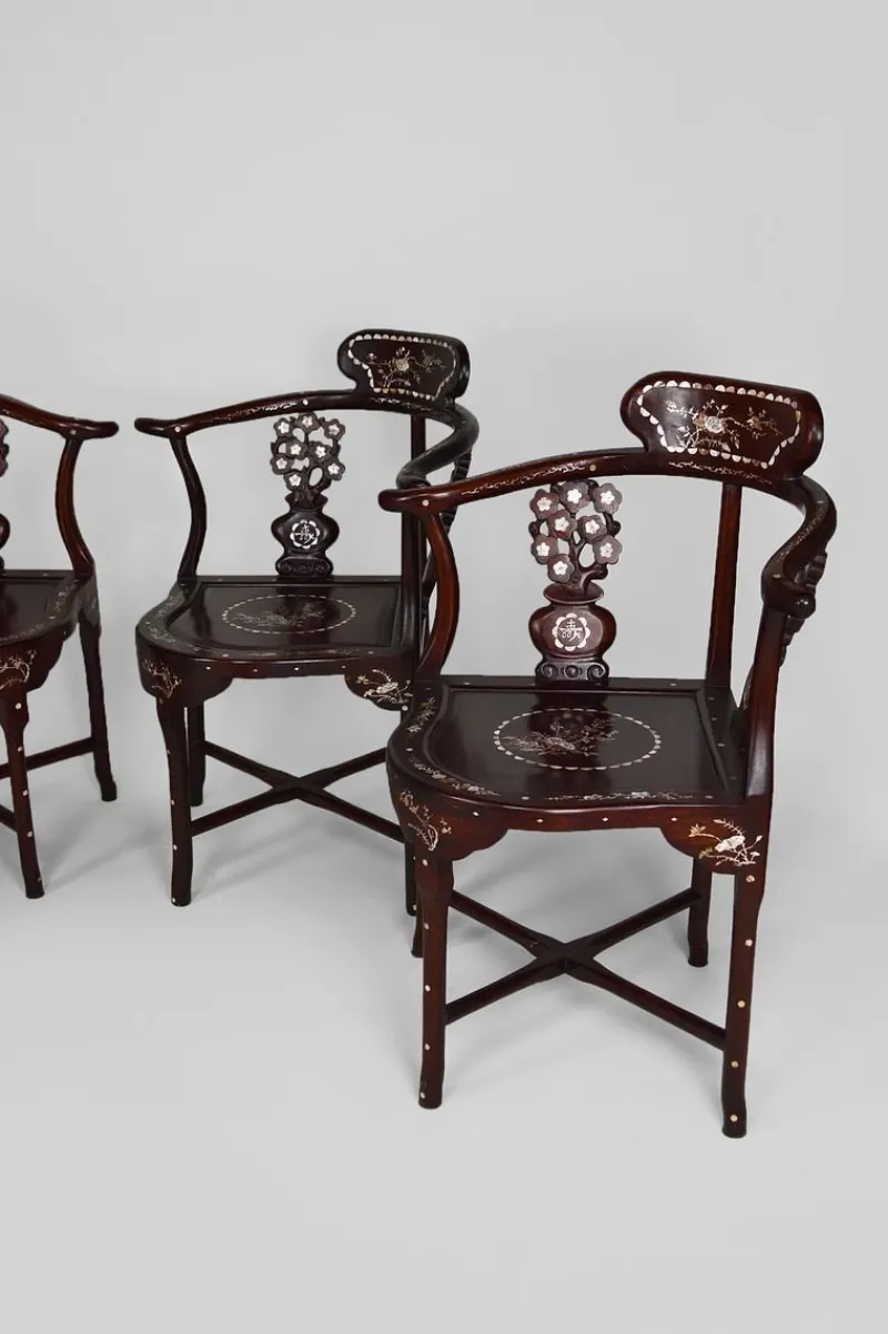 Pamono Asian Carved Inlaid Wood Armchairs, Early 20th Century, Set of 4> Living Room Sets