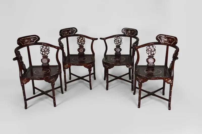 Pamono Asian Carved Inlaid Wood Armchairs, Early 20th Century, Set of 4> Living Room Sets
