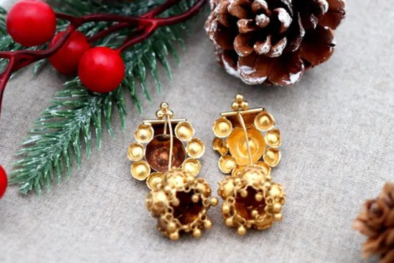 Pamono Asian Style 18 Karat Rose Gold Earrings with Articulated Firecracker Pendants, Set of 2> Earrings