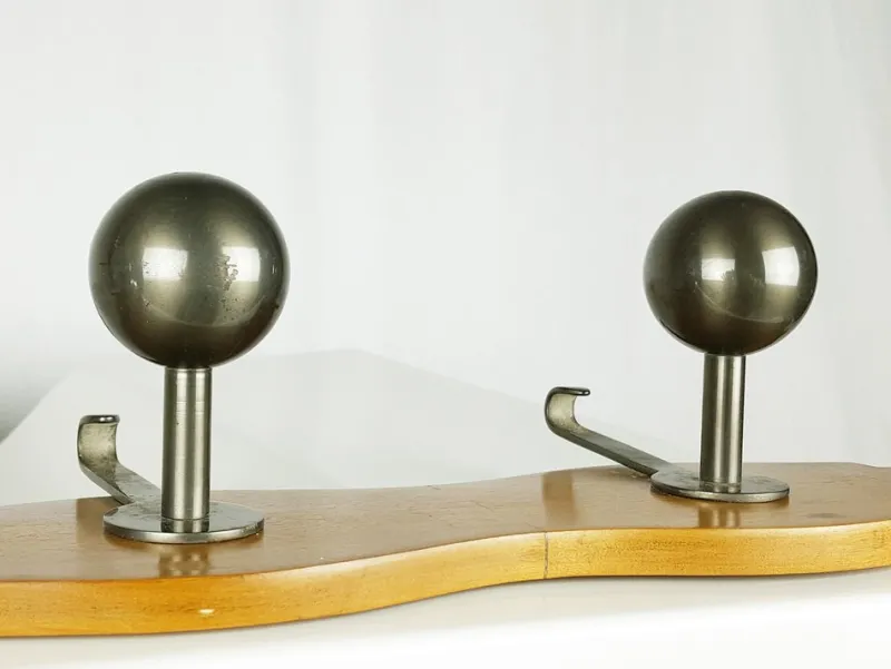 Outlet Pamono Attaccapanni Wall Coat Rack in Walnut & Burnished Brass by Sergio Mazza for Artemide, 1960s