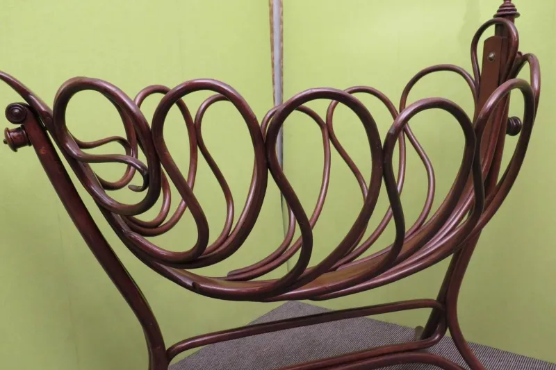 Pamono Austrian Art Nouveau Cradle from Thonet, 1900s> Children's Chairs
