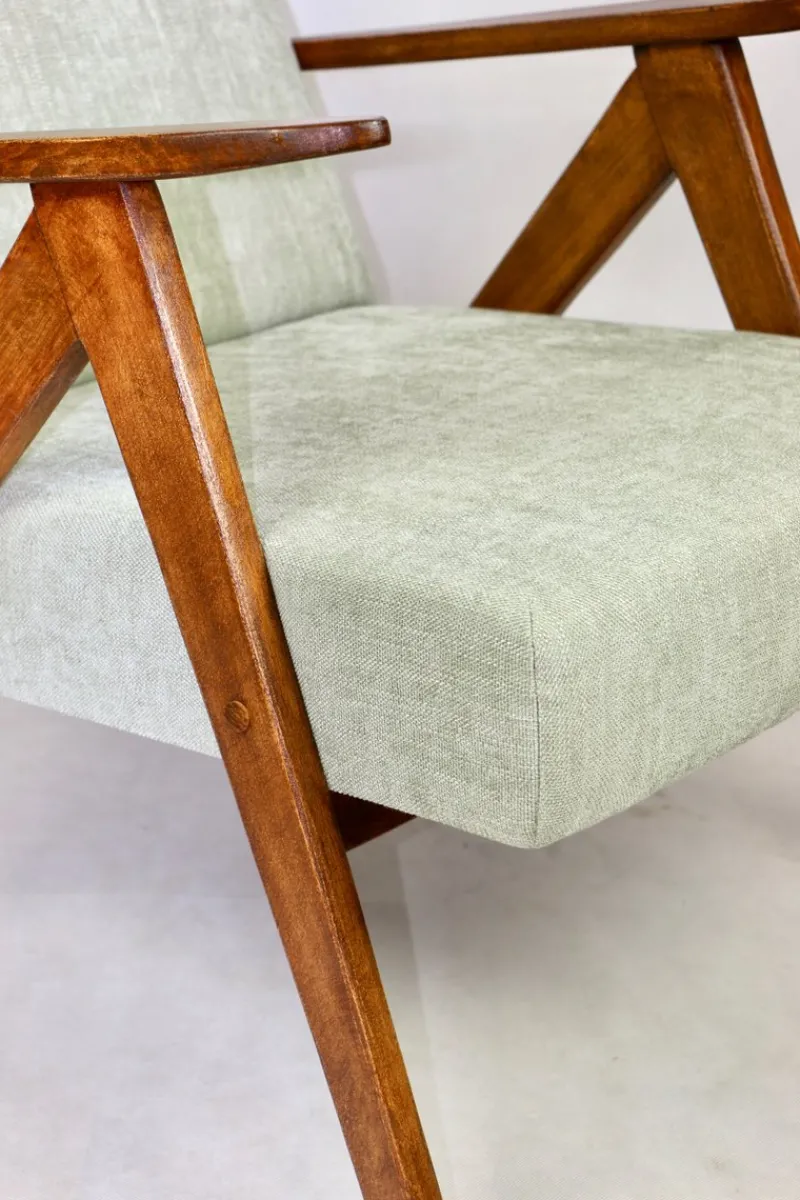 Pamono B-310 VAR Armchair Light Green, 1970s> Lounge Chairs & Armchairs