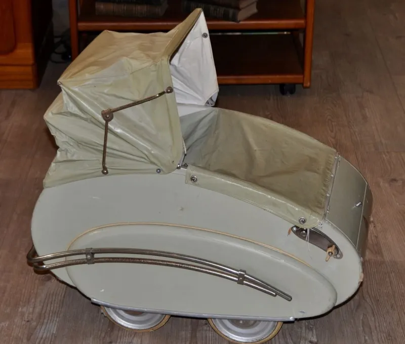 Pamono Baby's Stroller from Wisa-Gloria, 1930s> Children's Chairs