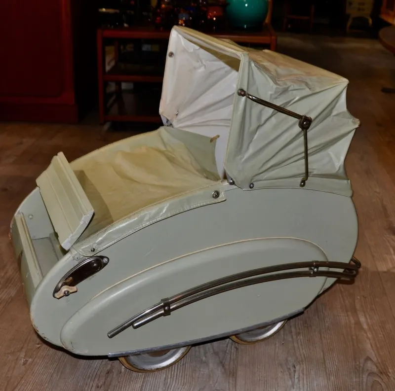 Pamono Baby's Stroller from Wisa-Gloria, 1930s> Children's Chairs