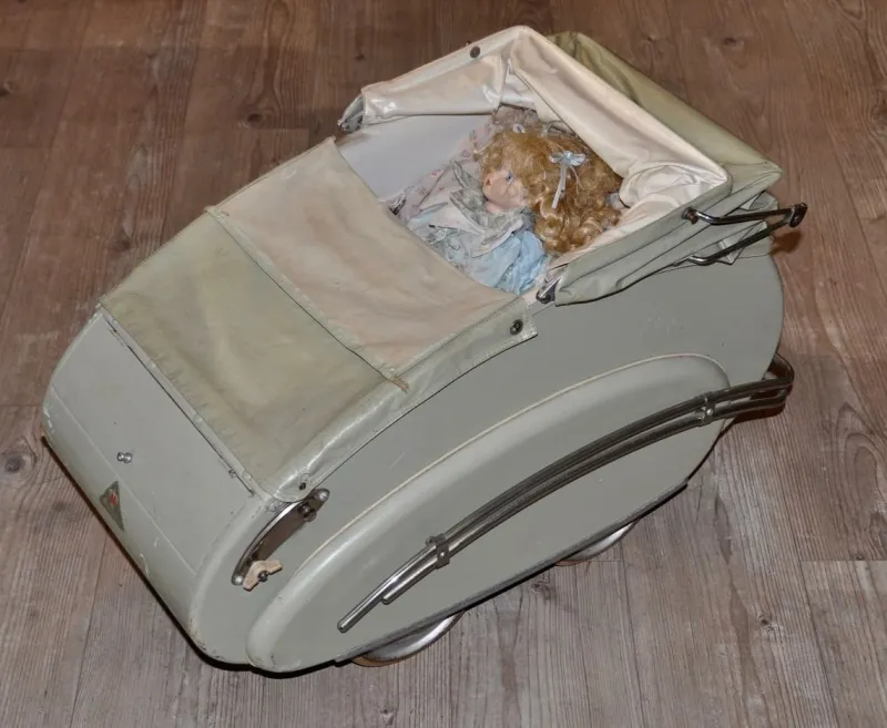 Pamono Baby's Stroller from Wisa-Gloria, 1930s> Children's Chairs