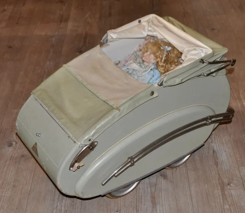 Pamono Baby's Stroller from Wisa-Gloria, 1930s> Children's Chairs