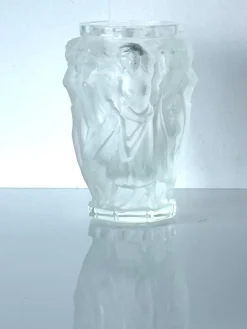Pamono Baccantes Vase in Frosted Glass by Lalique