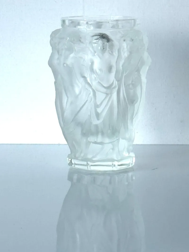 Pamono Baccantes Vase in Frosted Glass by Lalique