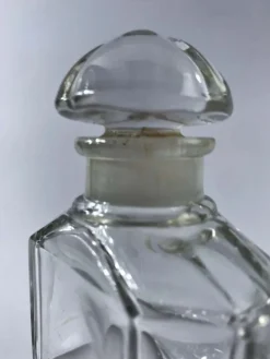 Outlet Pamono Baccara Cristal Bottle for the Perfume Jicky from Guerlain, 1900