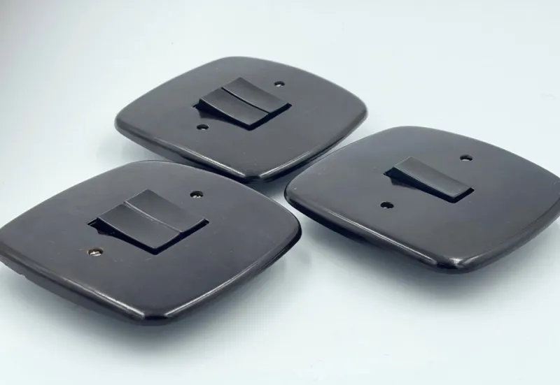Pamono Bakelite Light Switches, 1940s , Set of 3> Electronics