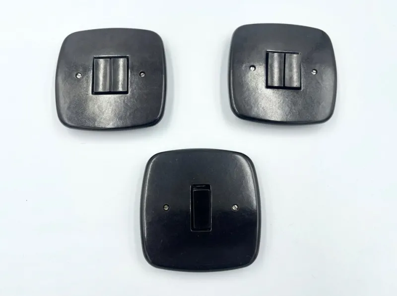 Pamono Bakelite Light Switches, 1940s , Set of 3> Electronics