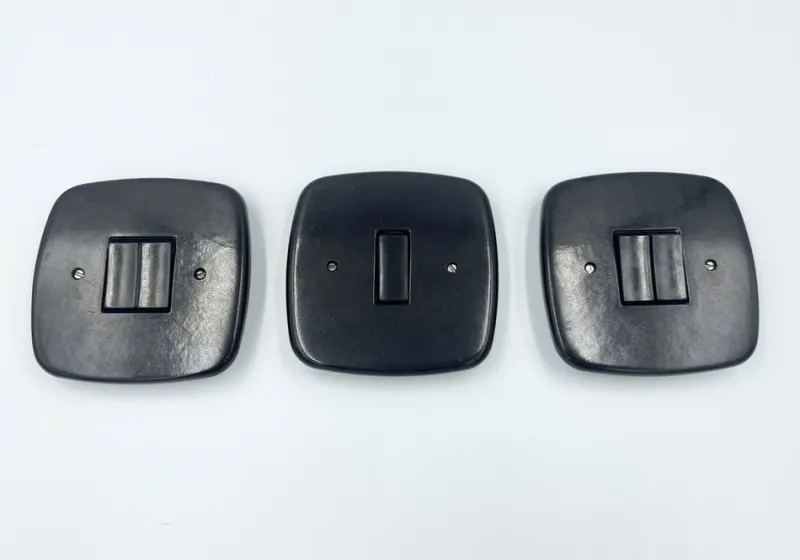 Pamono Bakelite Light Switches, 1940s , Set of 3> Electronics