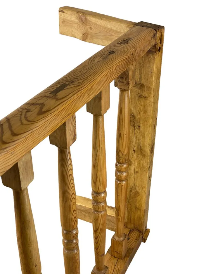 Pamono Balcony or Turned Wooden Railing> Architectural Elements