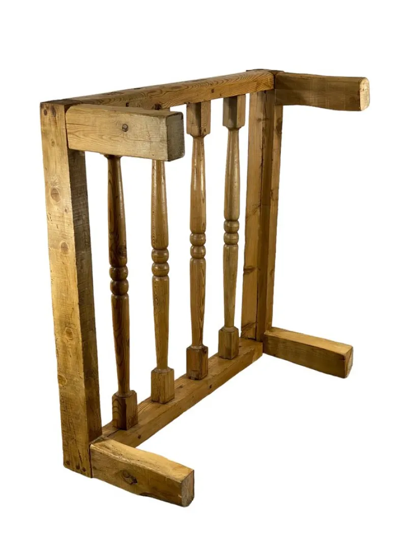 Pamono Balcony or Turned Wooden Railing> Architectural Elements