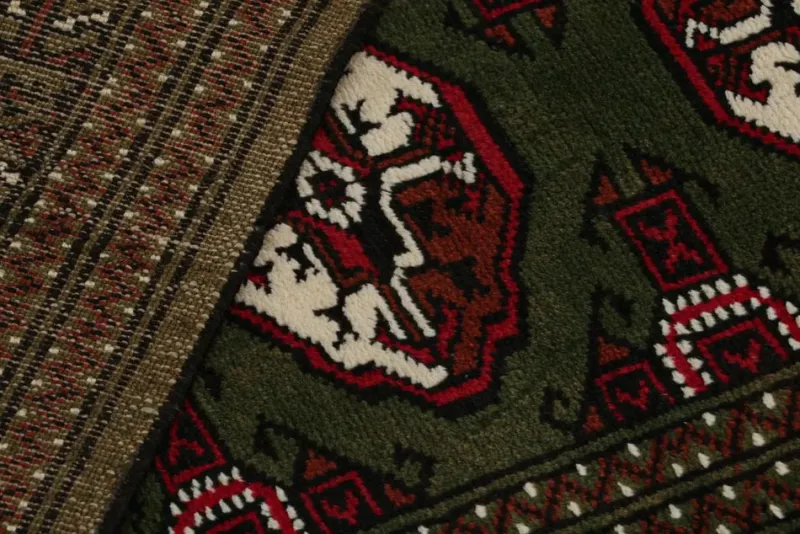 Pamono Baluch Rug in Red and Green Patterns from R&K Principal Jahanshah Nazmiyal> Carpets & Textiles|Carpets & Textiles