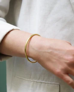 Pamono Bangle Bracelet in Gold><noscript><img width=