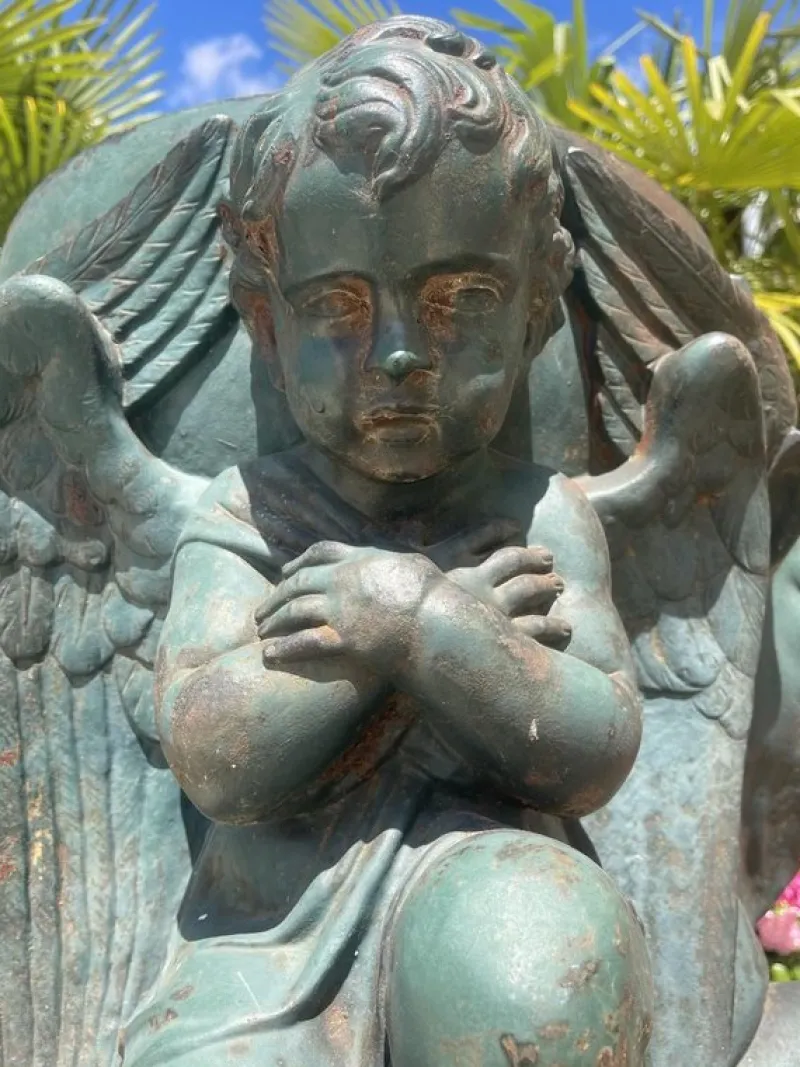 Pamono Baptismal in Cast Iron> Garden Tables