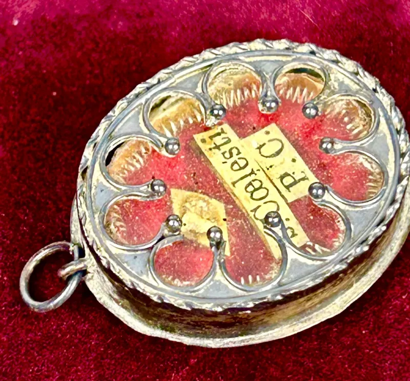 Pamono Baroque Reliquary with Relic of Saint Celestine I, 1700s> Necklaces