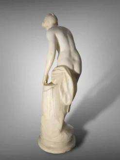 Pamono Bathing Venus Sculpture, 19th Century, Carrara Marble><noscript><img width=
