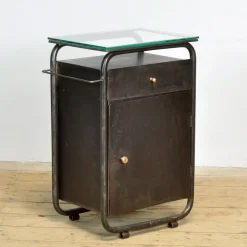 Pamono Bauhaus Bedside Tables in Iron and Glass, 1920s, Set of 2><noscript><img width=
