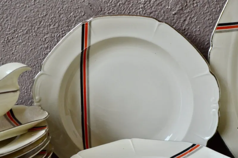 Clearance Pamono Bauhaus Czechoslovakian Dinner Service, Set of 34