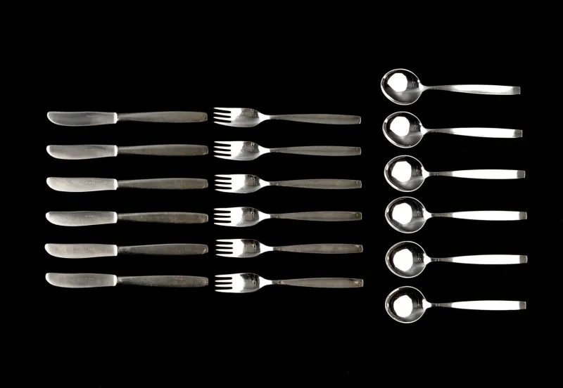 Clearance Pamono Bauhaus Silver-Plated Model Smalcalda 288 Cutlery by Günter Reißmann, 1960s, Set of 18