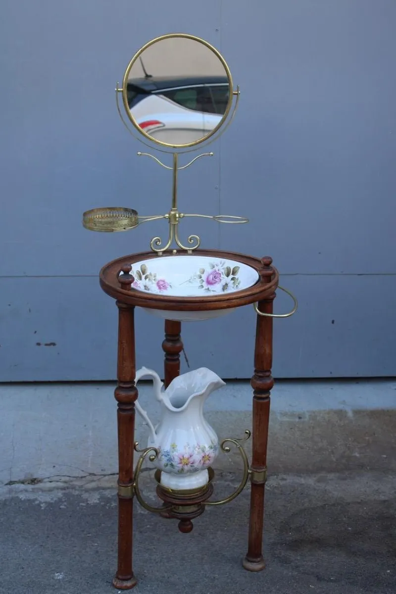 Pamono Bedroom Washstand with Basin, Pitcher, and Mirror> Dressing Tables