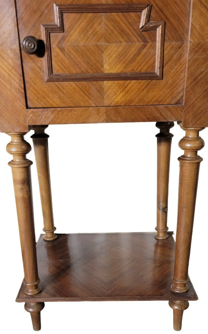 Pamono Bedside Tables in Walnut, Set of 2> Nightstands