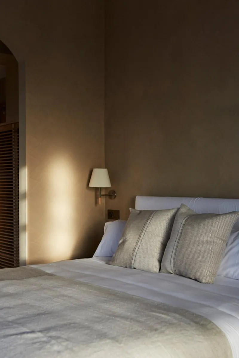 Pamono Beige Bc2 Wall Lamp by Santa & Cole> Wall Lights & Sconces