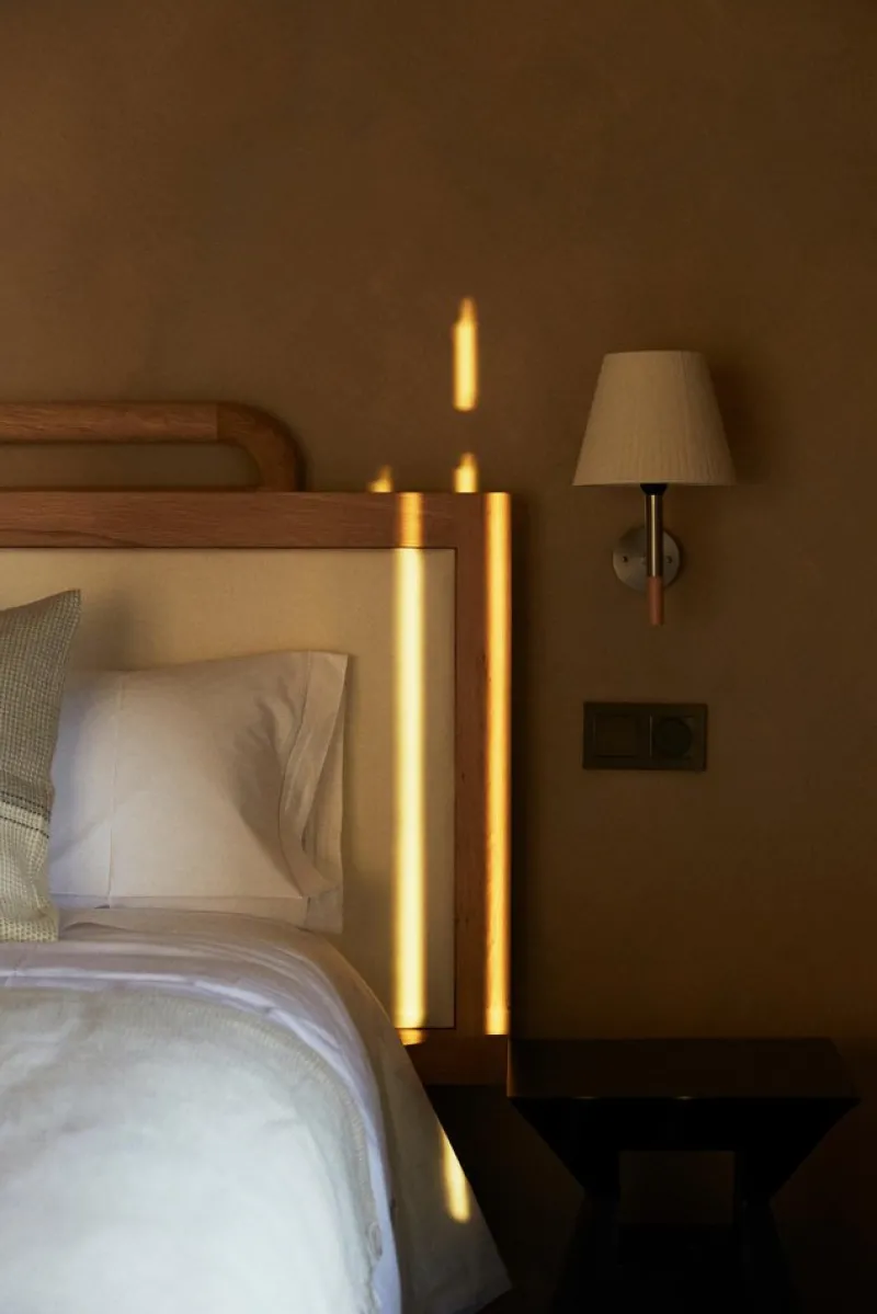 Pamono Beige Bc2 Wall Lamp by Santa & Cole> Wall Lights & Sconces