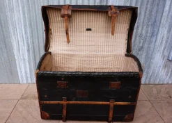 Clearance Pamono Belgian Steamer Trunk from Gustave de Laet, 1880s
