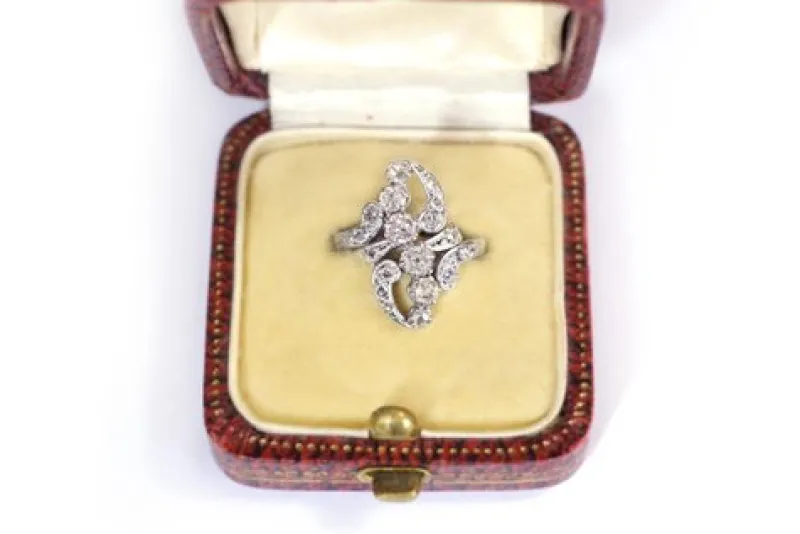 Sale Pamono Belle Epoque Diamond Ring