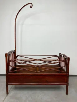Pamono Bentwood Children's Bed by Michael Thonet, 1890> Beds & Bedroom Sets