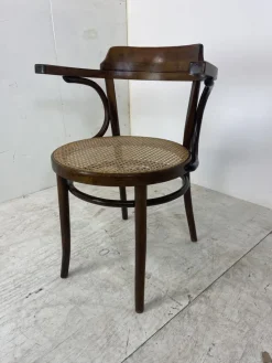 Pamono Bentwood Desk Chair with Rattan Seat by Thonet for Ligna, 1900s><noscript><img width=