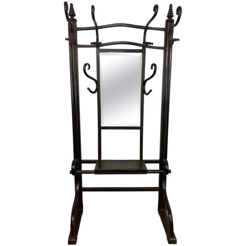 Pamono Bentwood No. 1082 Coat Hanger attributed to J&J Kohn, 1890s