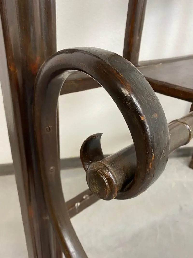 Pamono Bentwood No. 1082 Coat Hanger attributed to J&J Kohn, 1890s