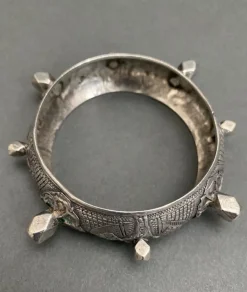 Hot Pamono Berber Bracelet in Silver with Spikes and Cabochons, 20th Century