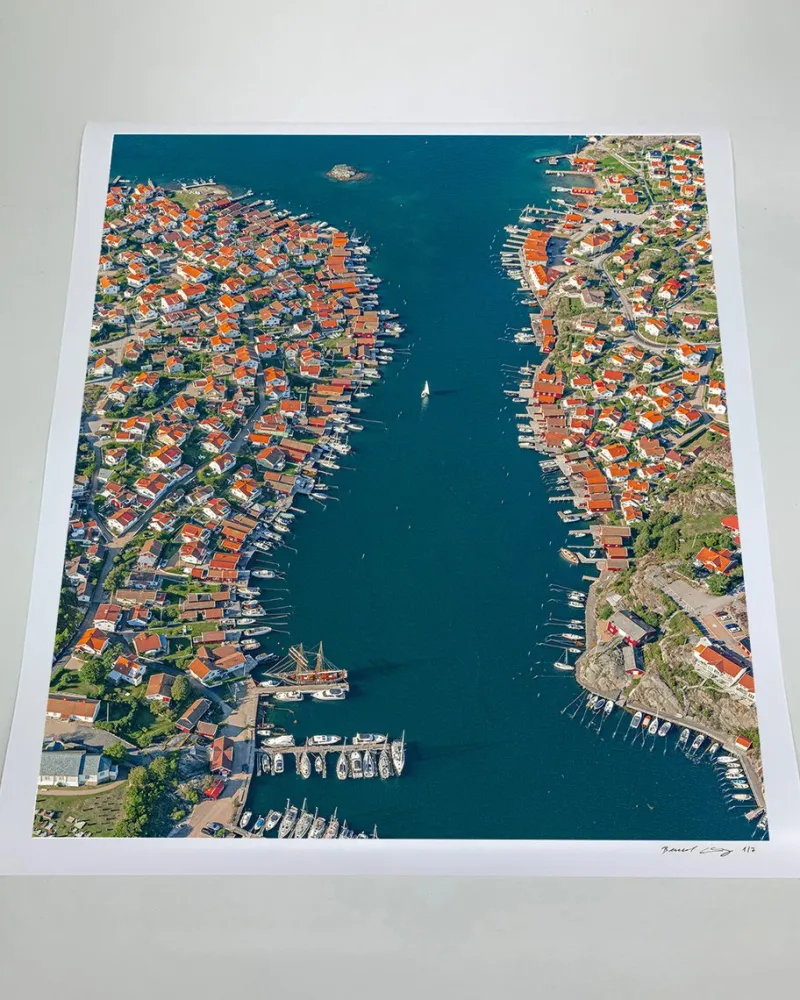 New Pamono Bernhard Lang, AV_Archipelago_008 Aerial View, 2025, Print