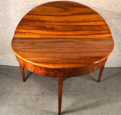 Discount Pamono Biedermeier Demi-Lune Table in Walnut, 1820s