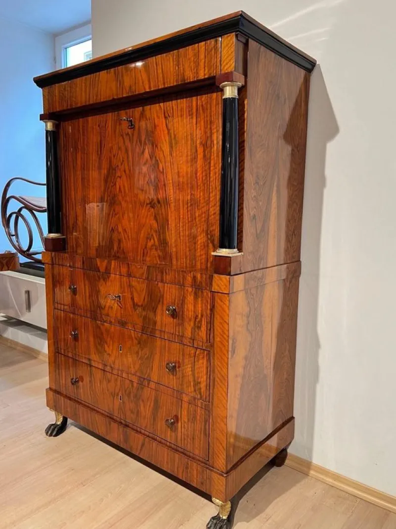 Pamono Biedermeier Secretary in Walnut and Maple, 1820