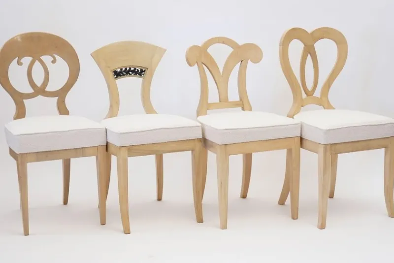 Pamono Biedermeier Style White Eclectica Dining Chairs by Silvio Piattelli, Set of 8> Seating