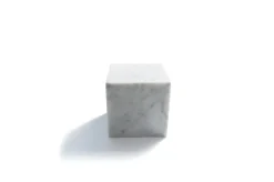 Pamono Big Decorative White Carrara Marble Paperweight Cube from FiammettaV Home Collection> Decorative Objects