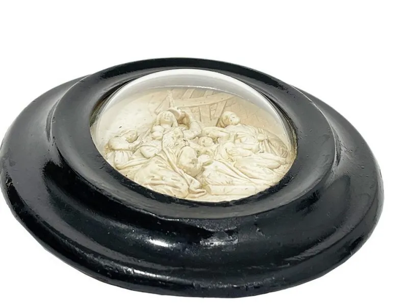Pamono Birth of Christ, 19th Century, Meerschaum, Framed> Classical