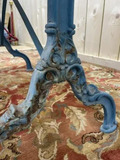 Pamono Bistro Table in Marble and Cast Iron><noscript><img width=