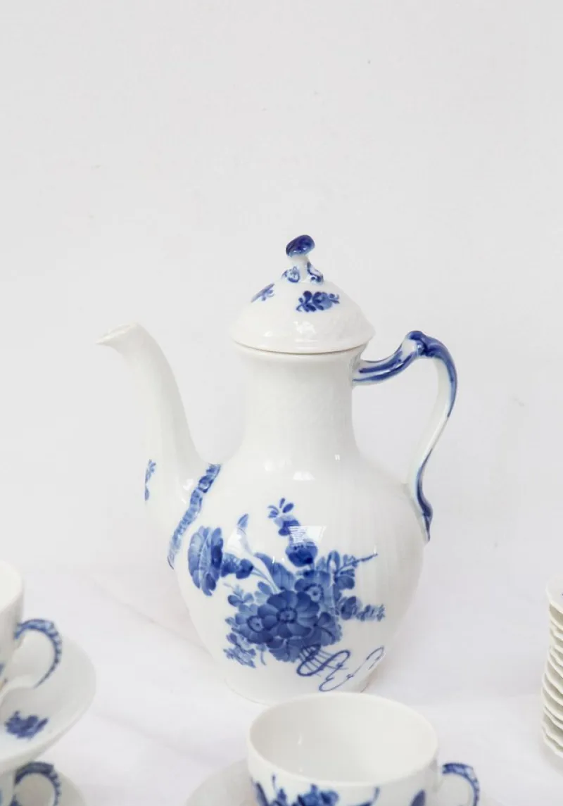 Pamono Blå Blomst Blue Flower Coffee Service from Royal Copenhagen, Set of 53> Coffee & Tea Service