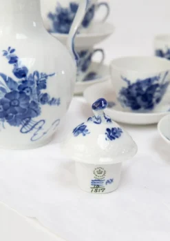 Pamono Blå Blomst Blue Flower Coffee Service from Royal Copenhagen, Set of 53><noscript><img width=